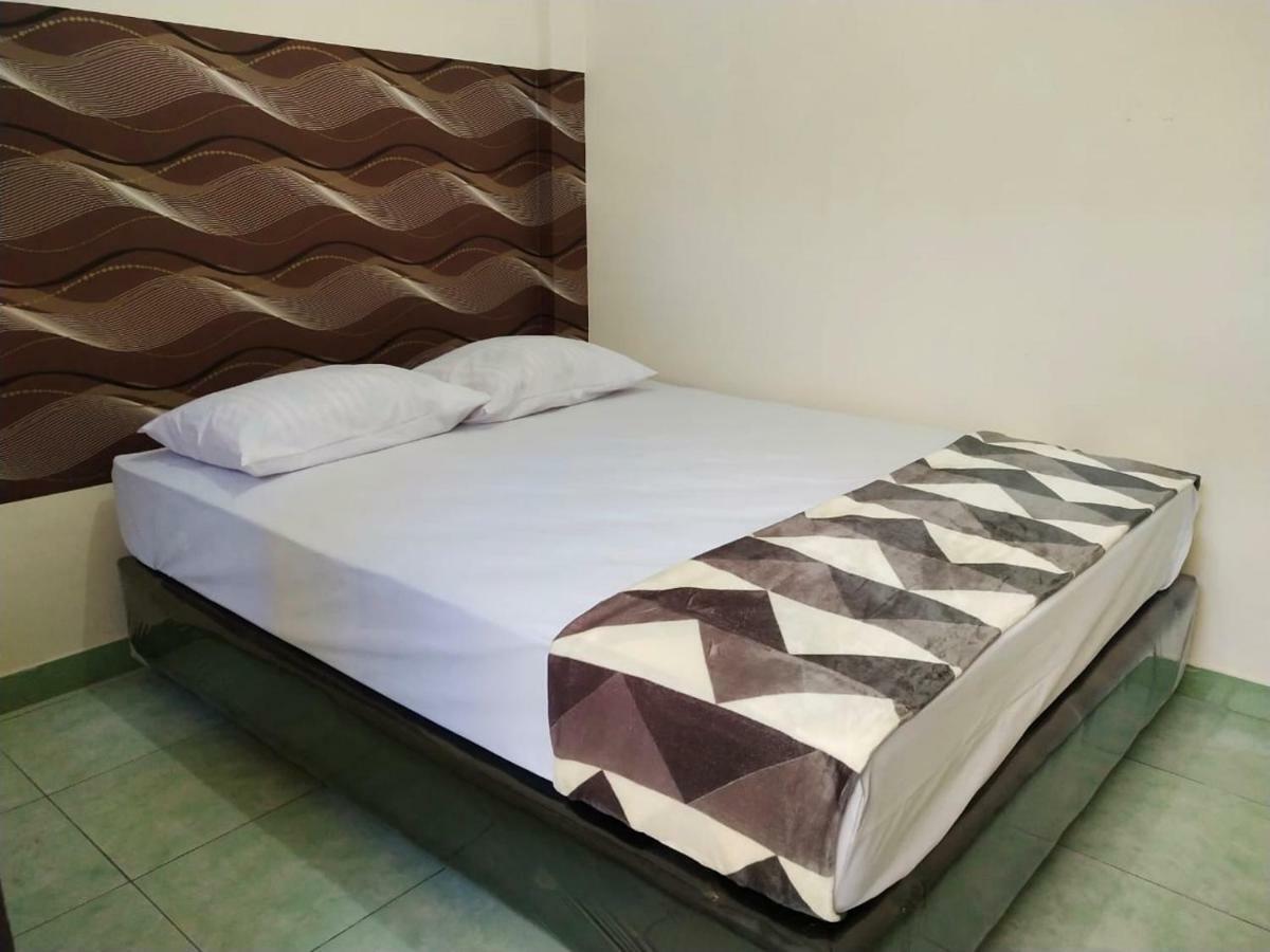 Thalia Guesthouse Ijen - Bromo & Sukamade Tour Banyuwangi  Esterno foto