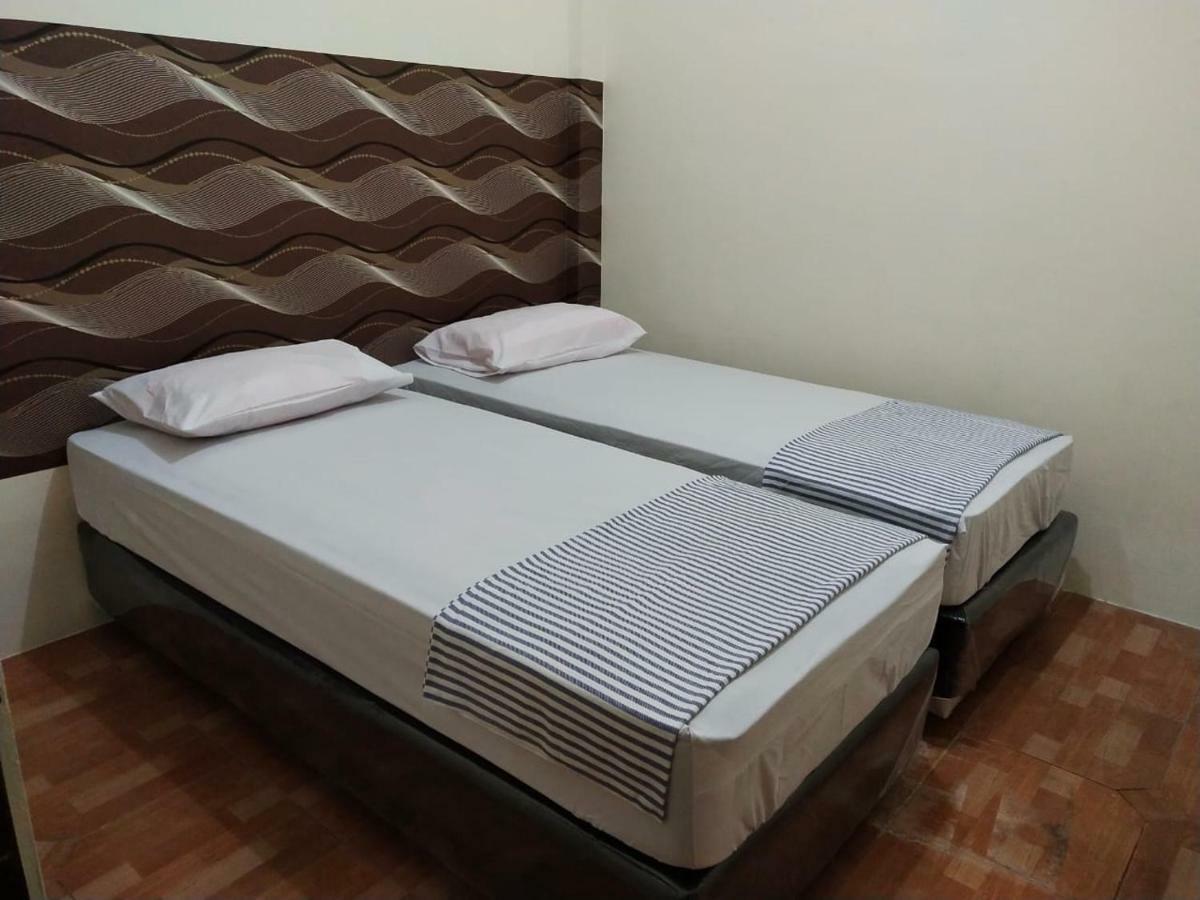 Thalia Guesthouse Ijen - Bromo & Sukamade Tour Banyuwangi  Esterno foto